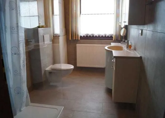 Oefingen 01 شقة باد درهيم