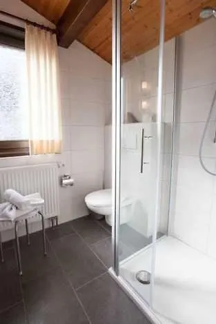 Oefingen 01 شقة *